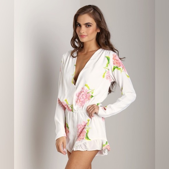 Stone Cold Fox Love Jumper Bloom - Picture 4 of 7